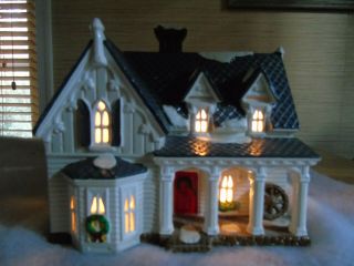 Vintage Dept 56 Ceramic Snow Village Gothic Farmhouse With Light 1991