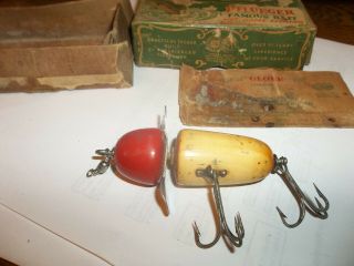 Vintage Pflueger Globe Bait Fishing Lure 2 3/4 " Box No 3796
