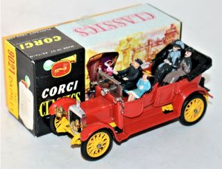 Vintage Corgi Classics 9021 1/43 Die Cast Daimler Tourer With Family Mib