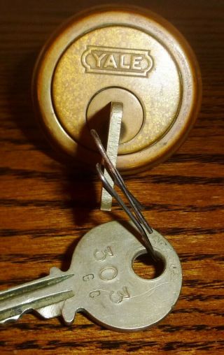 Vintage Solid Brass Yale Mortise Lock Cylinder W/2 No.  303 Keys And Bezel