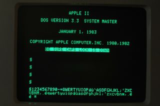 Apple IIc Vintage Computer System A2S4100c II 2c 3