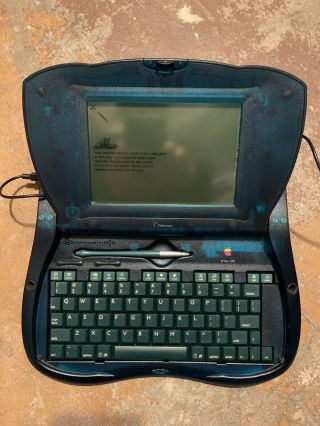 Apple Newton Emate 300 With Ac Adapter & Stylus - 1997 - Very Good Cond.