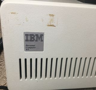 Vintage IBM XT PC,  Model 5160 w/640kb RAM and Zenith monitor POWERS ON 2