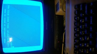 Commodore 64 Computer w 1541 - II Disk Drive Sid 6581 No power adapter 2