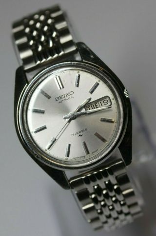 1973 Vintage Seiko Automatic Wristwatch 36mm 7006 - 8007 Day - Date Silver Dial 70 