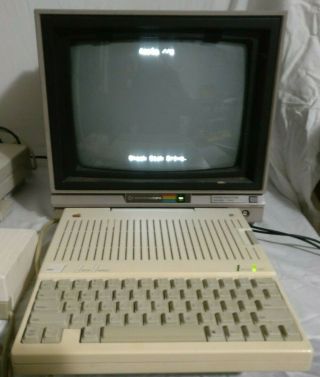 Vintage Apple IIc Computer A2S4000 w/ Bag Power Supply,  Cables WORKNG 3
