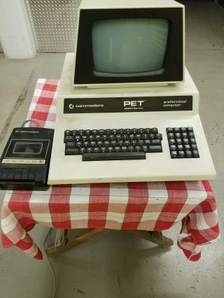 Commodore Pet 2001 - 16n Personal Computer