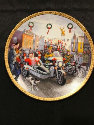 Harley - Davidson 2003 Limited Edition " Holiday Parade " Christmas Plate