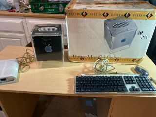 Apple Power Mac G4 Cube,  Cpu Keyboard No Monitor