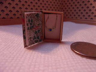 1:12 SCALE ARTISAN VINTAGE FAKE BOOK SAFE WITH EXPENSIVE NECKLACE INSIDE/SIGNED 3