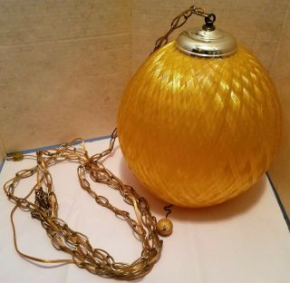Vintage Mcm Hanging Swag Lucite Basket Weave Spaghetti Ball Lamp