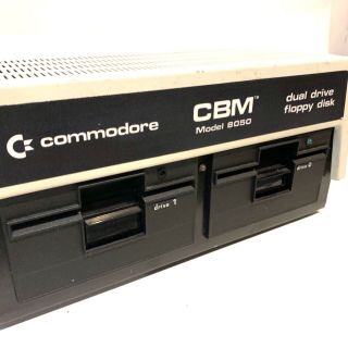 Commodore CBM 8050 Dual Drive Floppy Disk Drive Powers Up Parts Repair 2