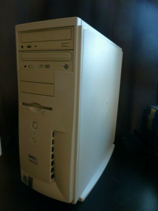 Dell Dimension XPS Windows 98 SE Gaming Desktop PC Pentium III 600,  512mb,  40gb 3