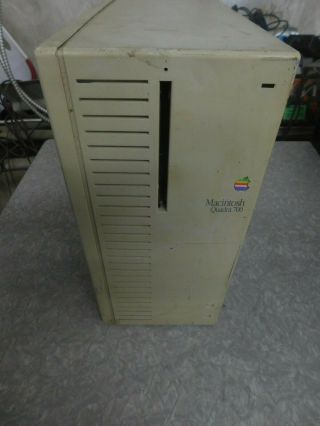 Vintage Apple Macintosh Quadra 700 M5920 Computer No Hdd