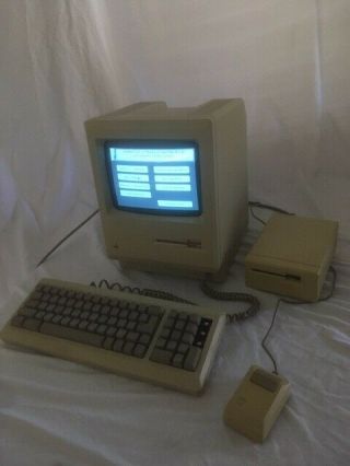 Apple Macintosh 128k,  With Accessories,  Much Software
