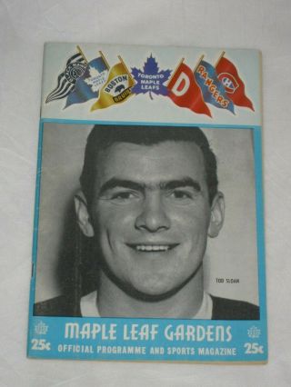 November 6,  1957 Maple Leaf Gardens Official Program Toronto V York Rangers