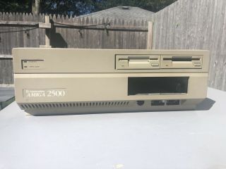 Commodore Amiga 2500 Full Unit With Keyboard And Mouse
