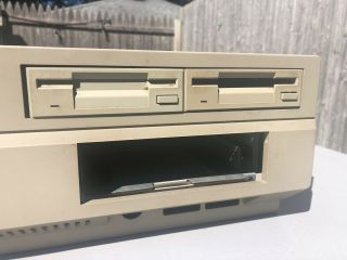 Commodore Amiga 2500 Full Unit With Keyboard And Mouse 2