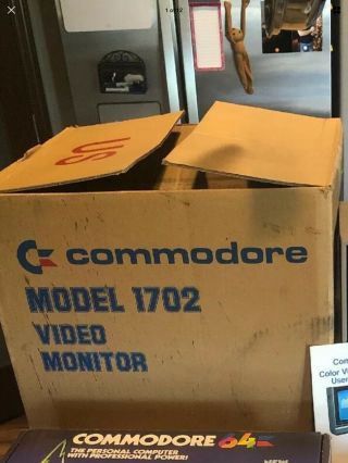 Commodore 1702 Color Vintage Computer Video Monitor