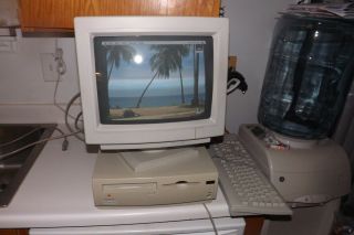 Vintage Apple Macintosh Performa 630cd Powerpc W/ Monitor - In The Box