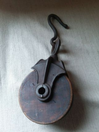 Antique Vintage O.  K.  Myers Cast Iron Barn Pulley Farm Tool Primitive Rustic