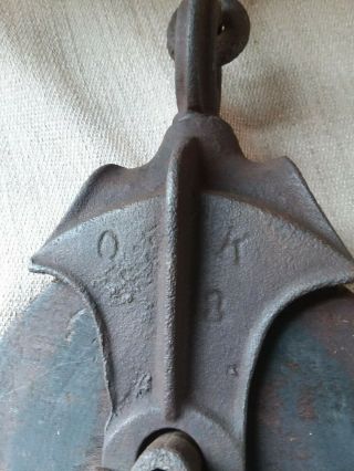 Antique Vintage O.  K.  Myers Cast Iron Barn Pulley Farm Tool Primitive Rustic 2
