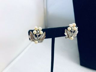Vtg.  Crown Trifari Faux Pearl & Silver Tone Leaves Clip On Earrings