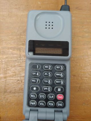 Vintage Motorola Digital Personal Communicator Flip Cell Phone Model 67416A 3