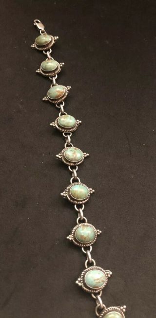 Vintage South Western Sterling Silver 9 Turquoises Link Bracelet