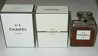 Vintage Perfume Bottle Chanel No 5 Bottle/boxes 1 Oz Post 1950 3/4 Full