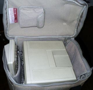 Vintage Apple Macintosh Plus 1Mb M0001A,  Keyboard,  Mouse,  Carry Tote Bag 2