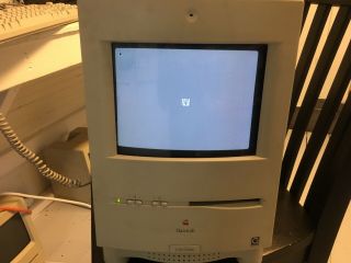 Vintage Apple Macintosh Color Classic Computer M1600 Partially