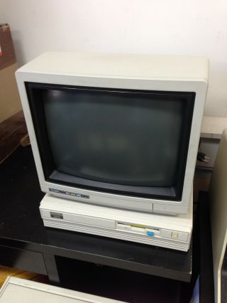 Vintage Tandy Computer 1000 Rl With Hard Drive & Tandy Cm - 11 Monitor