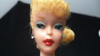 Barbie - Vintage Blonde Ponytail T.  M.  Solid Body 4 Or 5 V Read