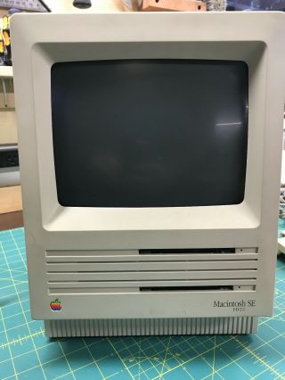 VTG Apple Macintosh SE FDHD M5011 Carry Case,  Keyboard,  Mouse,  Cover 2