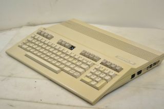 Vintage Commodore 128 Vintage Desktop Pc -