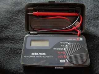 Radio Shack 22 - 179 A Pocket Size Auto - Ranging Digital Multimeter