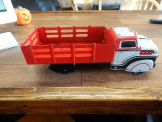 Vintage Marx Metal Stake Farm Truck Tin Litho Delivery Service Red & White 13 "