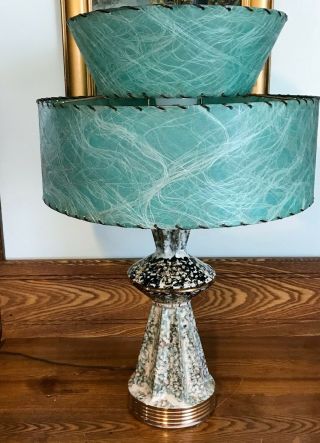 Vintage Mid Century Table Lamp With Fiberglass Shade