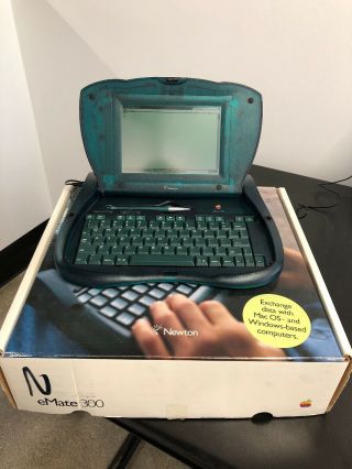 Apple Newton Emate 300 With Ac Adapter,  Stylus,  Box : -)