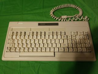 Tandy 1000 Personal Computer System (vintage)