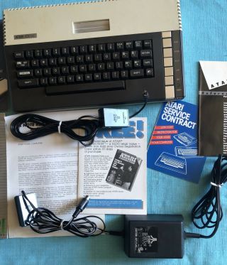 Vtg Atari 800 Xl Home Computer 64k Memory W 1984 Olympics Box