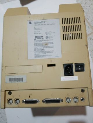 Vintage Apple Macintosh SE 1 MB RAM 800 K Drive Model No: M5011 2