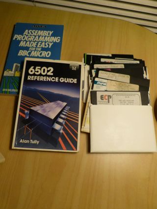 6502 Reference Guide & Assembly Programming For Bbc Micro: 2 Out - Of - Print Books