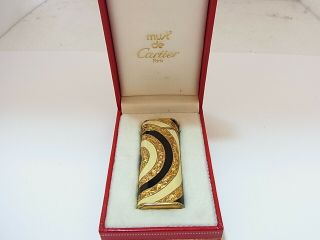 Cartier Paris Roy King K18 Gold Plated Hand Carving Engraved Gas Lighter W/box