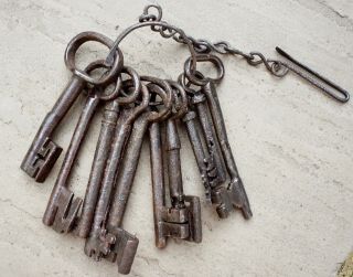 10 Very Large 17th - 18th Century Iron Door Lock Keys And Belt Hanger
