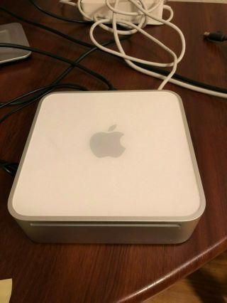 Rare Apple Mac Mini 1.  5ghz G4 1gb 80gb Mac Os X