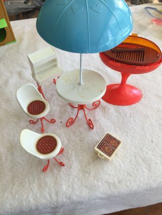 Vintage Barbie Dream Furniture Pool Patio Table Chairs Barbecue Grill 70s