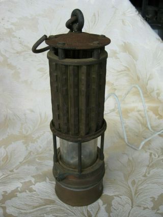 Vintage Brass Wolf Safety Miners Lamp With Reflector & Glass Lens