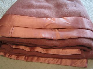 Vintage St.  Mary ' s Wool Blanket Satin Trim Dusty Rose Pink Mid Century USA 3